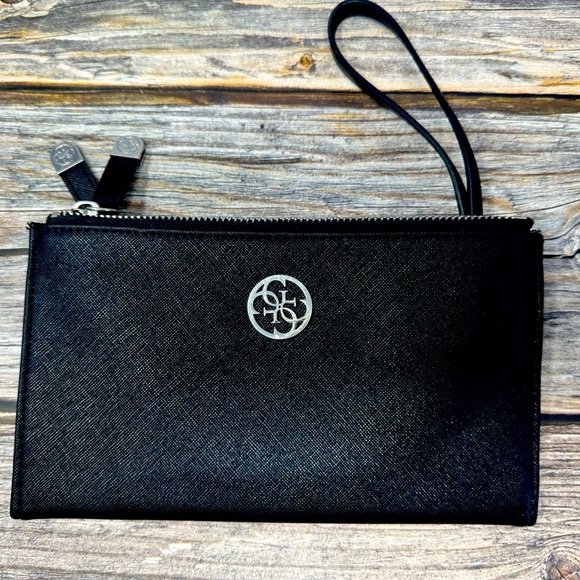 G by Guess Handbags - Guess folding wallet wristlet black patent vegan leather EUC